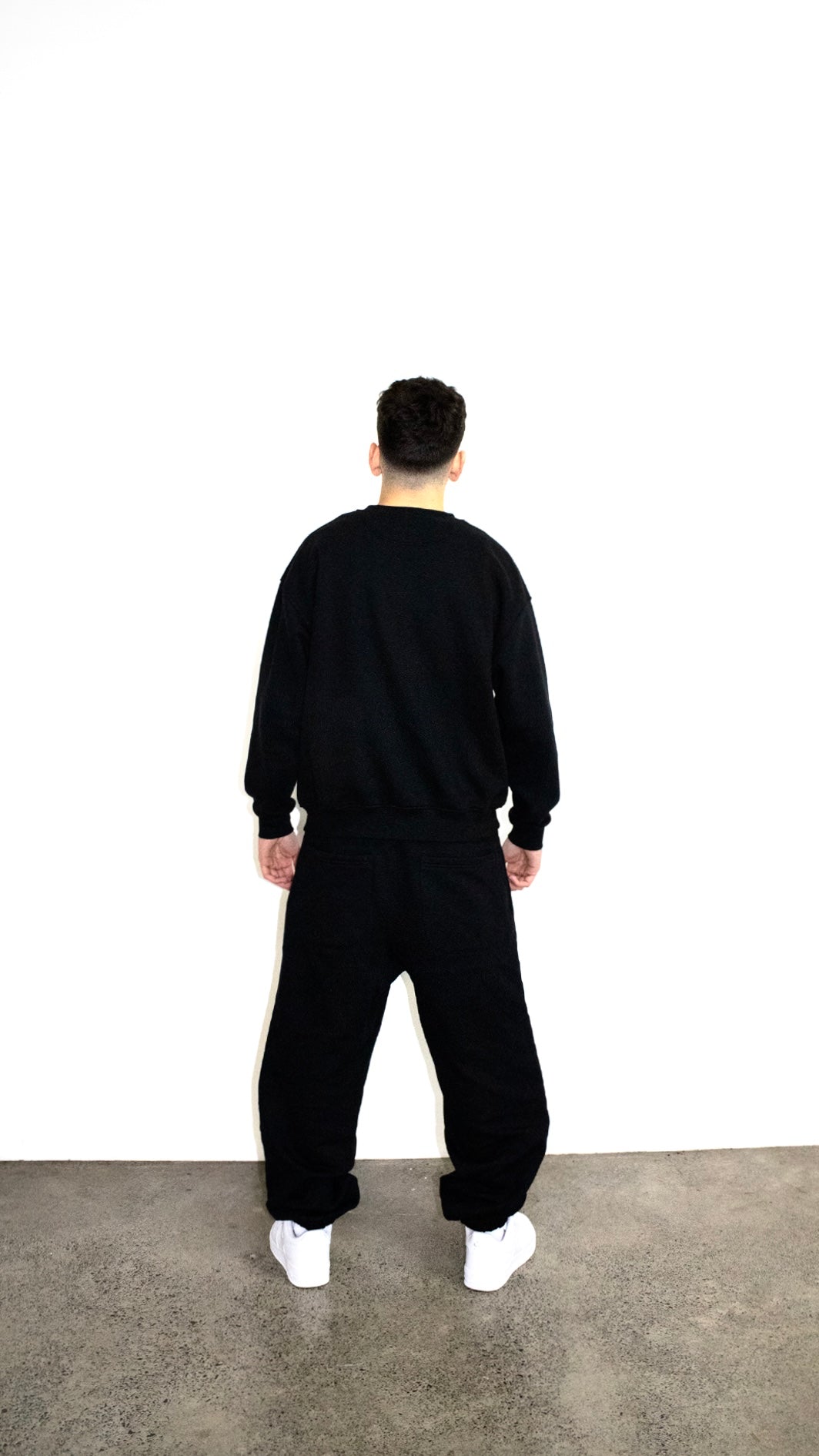 ALL-DAY SWEATS BLACK